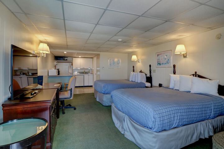 Room 57 of 104