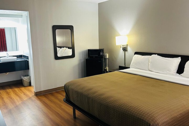 Room 35 of 45
