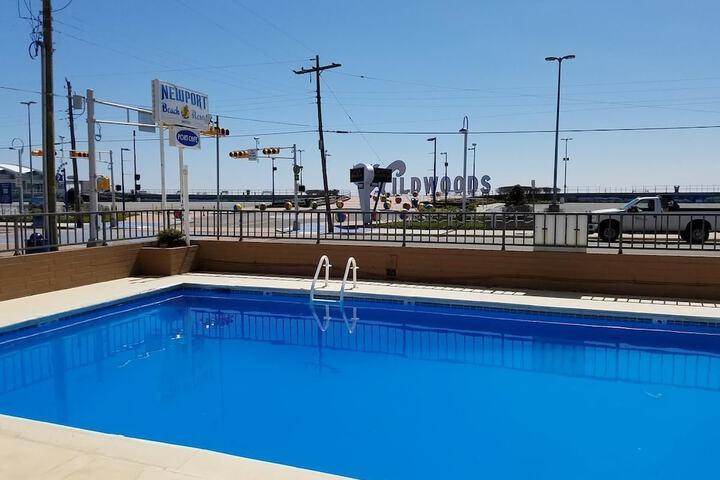 Pool 3 of 13