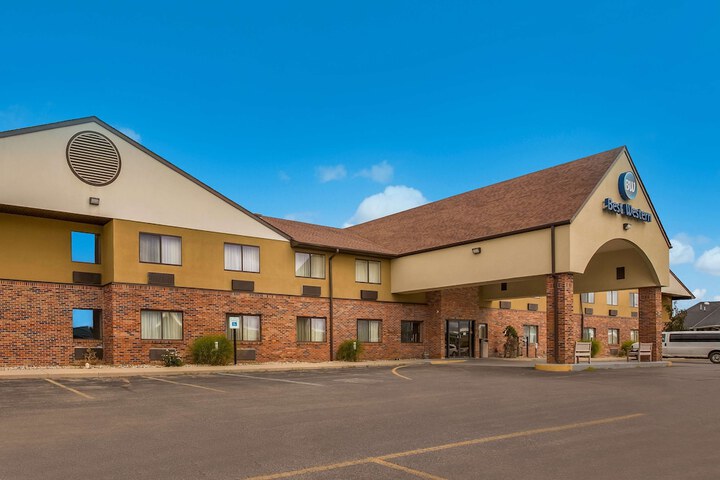Hotel 4 of 33