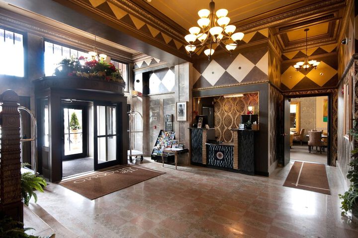 The Giacomo Niagara Falls NY an Ascend Collection Hotel