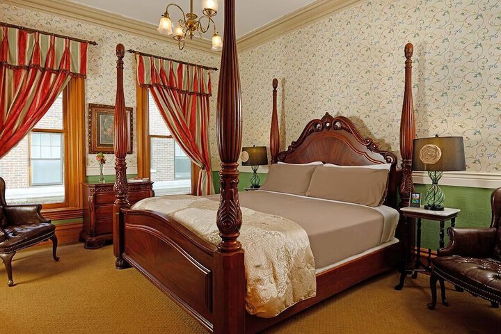 Room 18 of 59