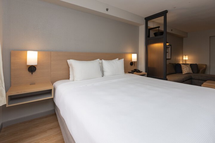 Hyatt Place Roanoke Airport / Valley View Mall