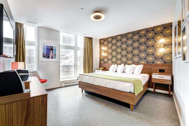 Room 18 of 40