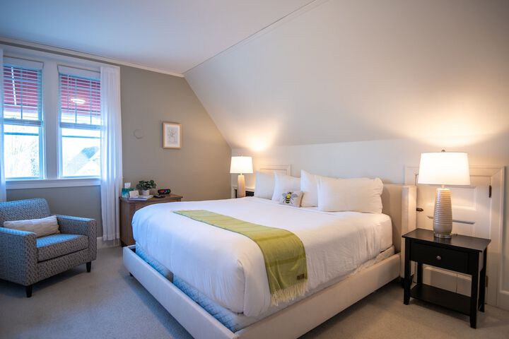Room 44 of 57