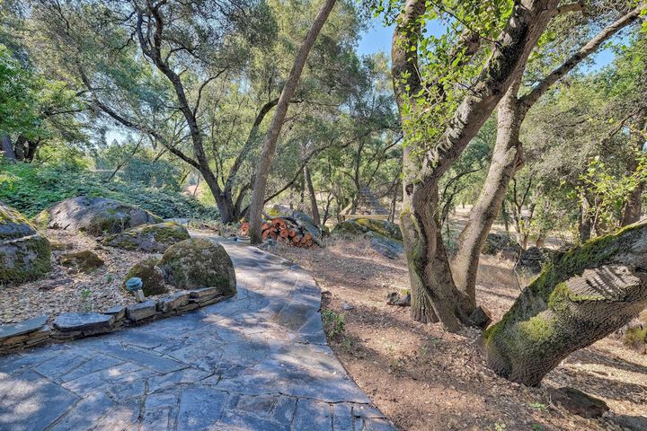 Sonora Home on 10 Resort Acres w / Shared Pool!