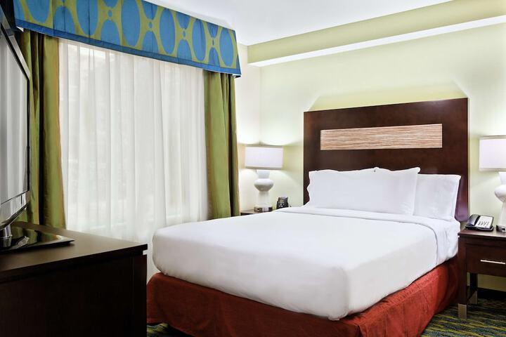 Room 14 of 29