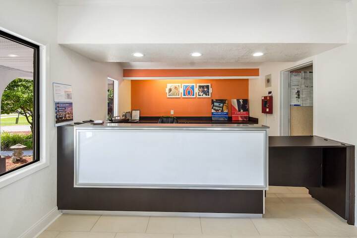 Hotel Interior 16 of 28