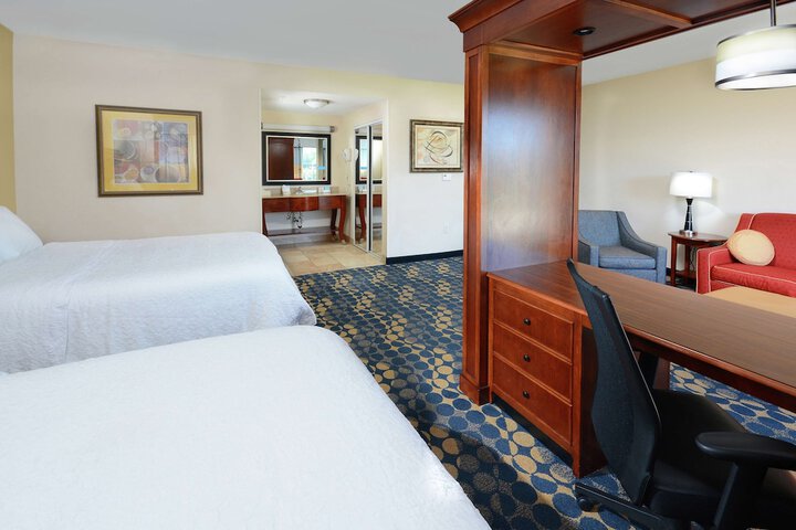 Room 48 of 64