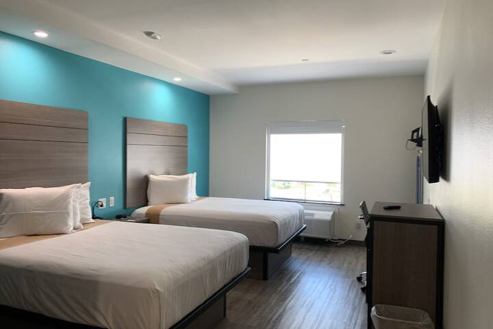 Room 15 of 38
