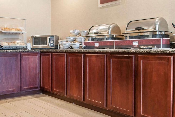 Comfort Suites Farmington
