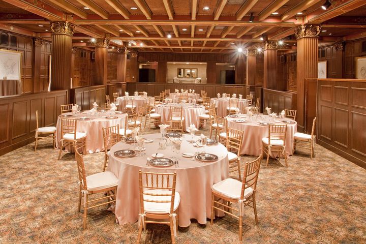 Ballroom/Hall 95 of 101