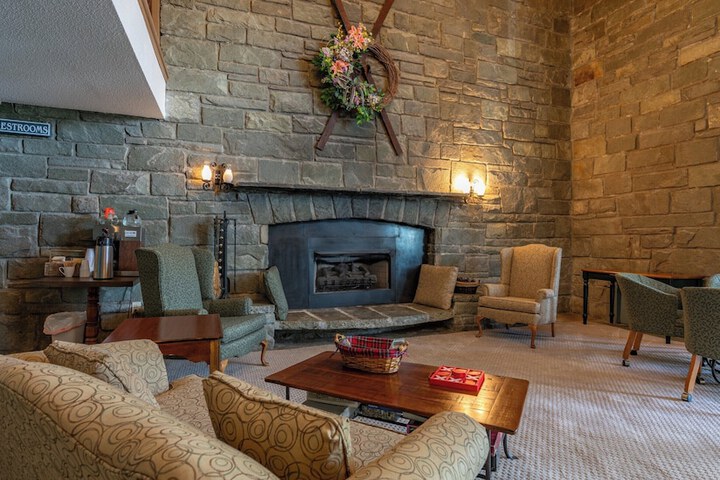4 Seasons at Beech Mountain