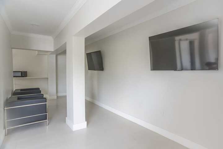 Room 18 of 41