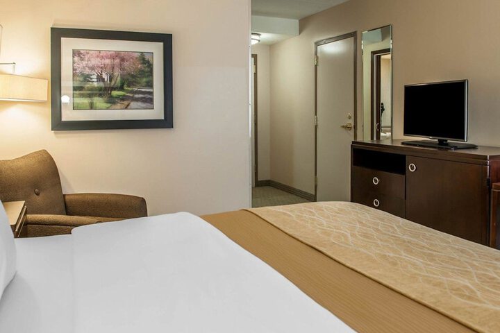 Room 20 of 32