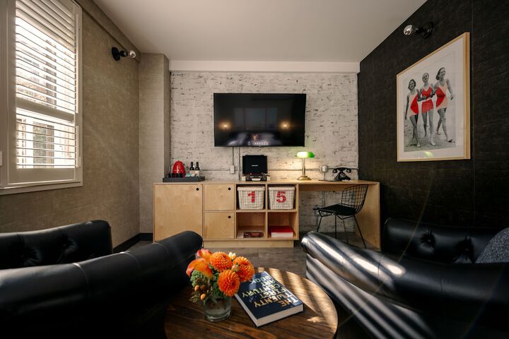 Room 13 of 55
