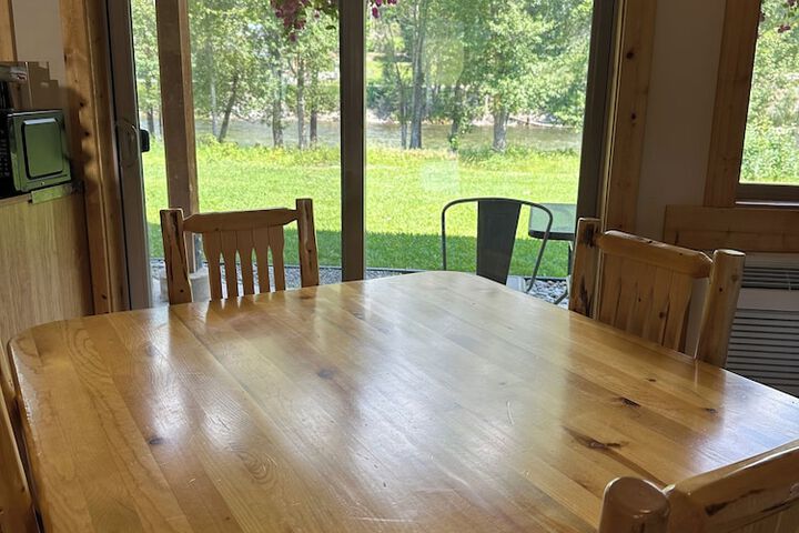 Methow River Lodge & Cabins