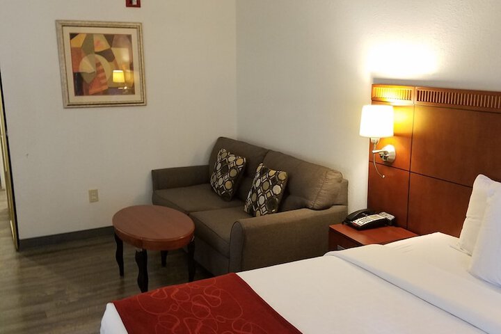 Room 49 of 71