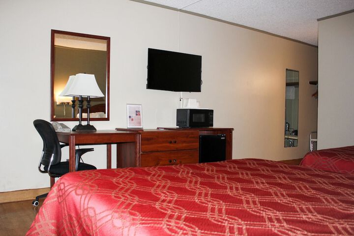 Room 27 of 42