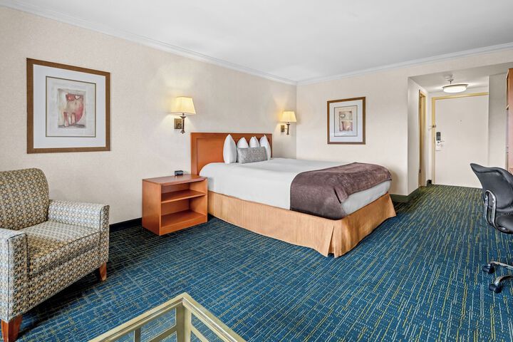 Room 22 of 60