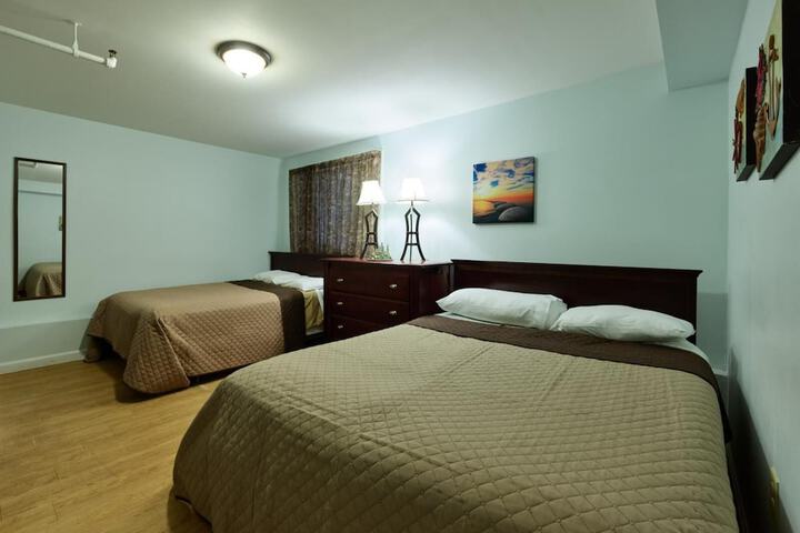 Room 14 of 34