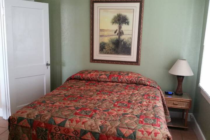 Room 19 of 46