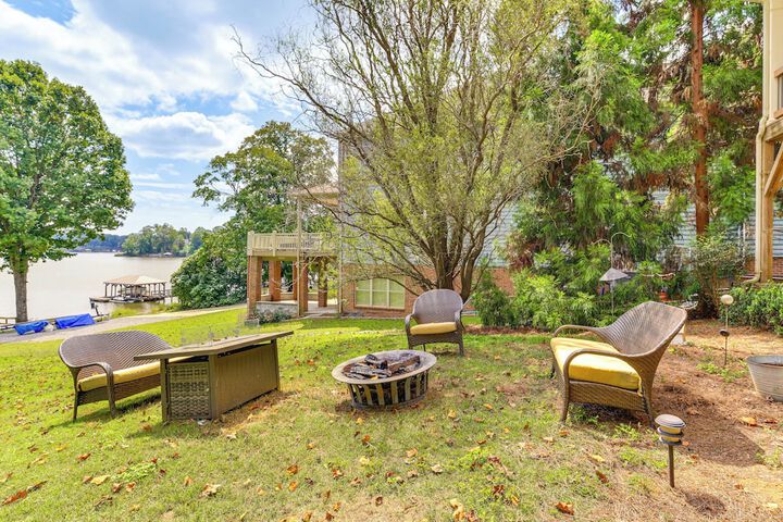 Waterfront Sherrills Ford Home w / Pool & Boat Dock