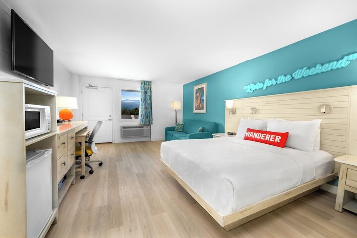 Margaritaville Island Inn