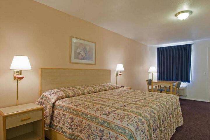 Americas Best Value Inn Altus