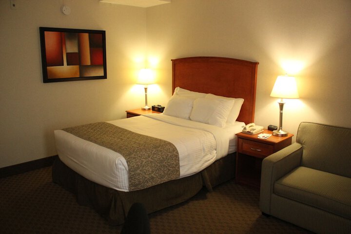 Room 32 of 61