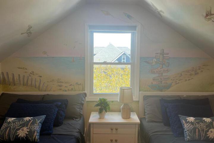 Lux 3 Bd - Perfect & Parking & Massive Patio