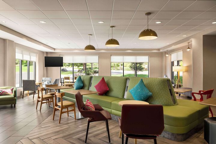 Home2 Suites by Hilton Denver West - Federal Center CO