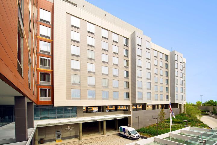 Hotel 3 of 52