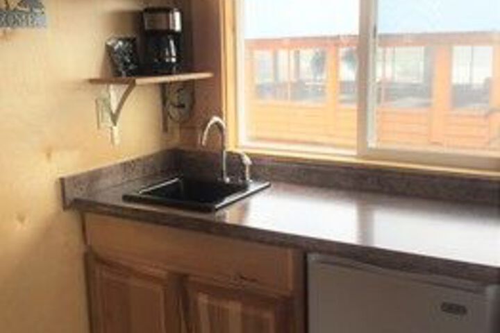 Beluga Lookout RV Park