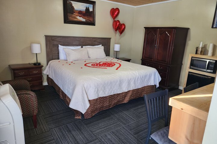 Room 34 of 73