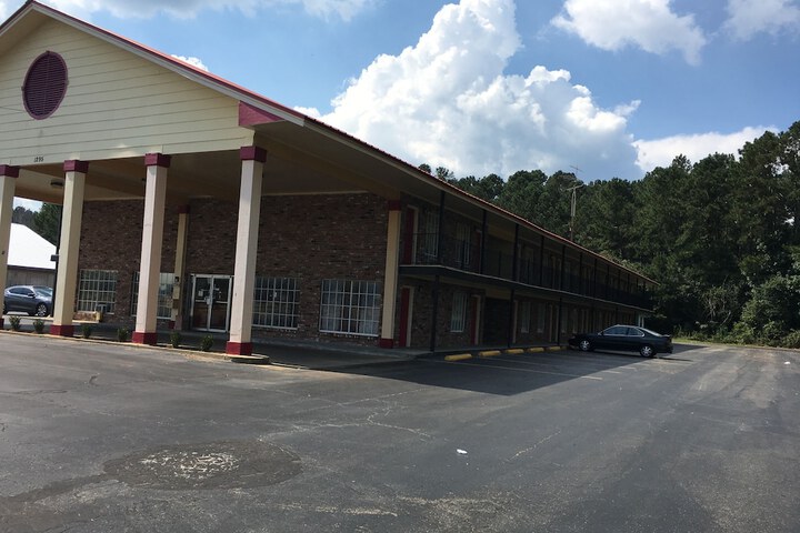 Hotel 4 of 29