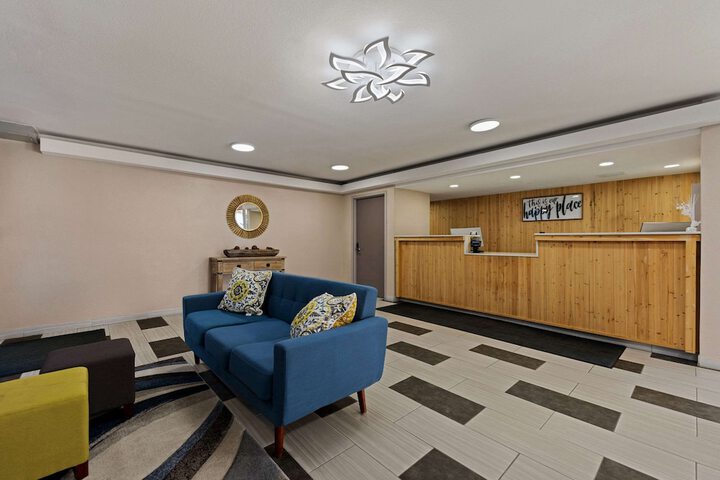 Hotel Interior 13 of 58