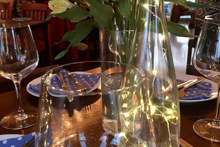 Dining 33 of 45