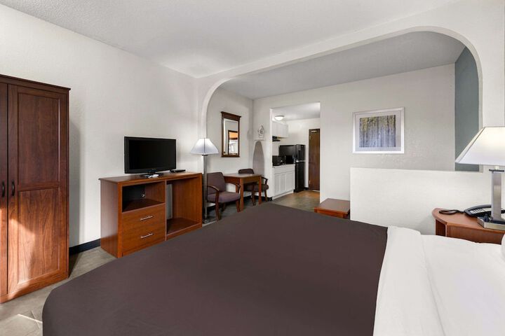 Room 20 of 31