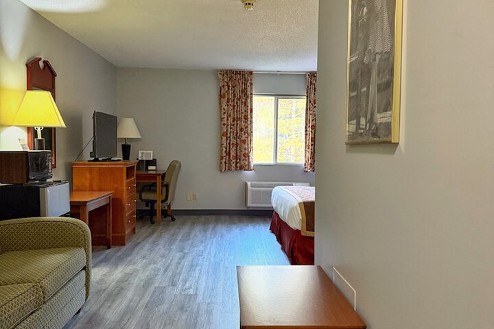Room 11 of 22