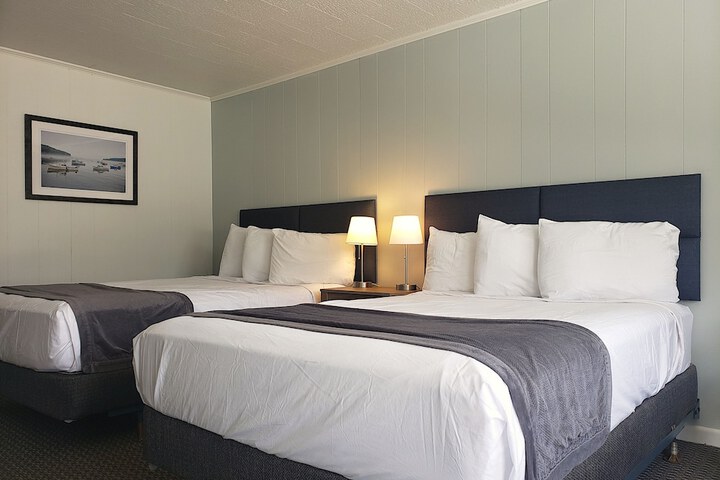 Room 14 of 36
