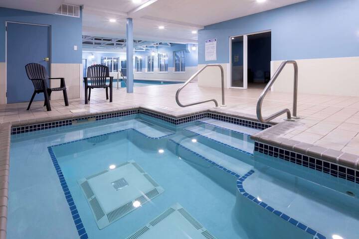 GrandStay Hotel & Suites Hastings