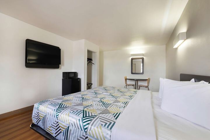 Room 44 of 45