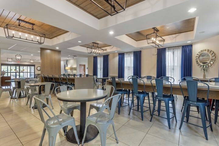 Best Western Sugarland Inn
