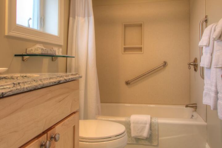 Room 18 of 31