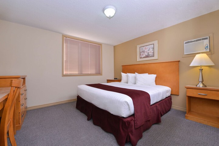 Room 43 of 52