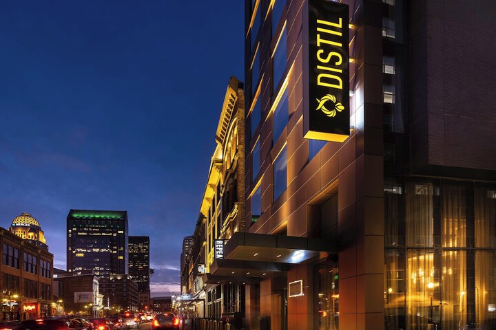 Hotel Distil Autograph Collection
