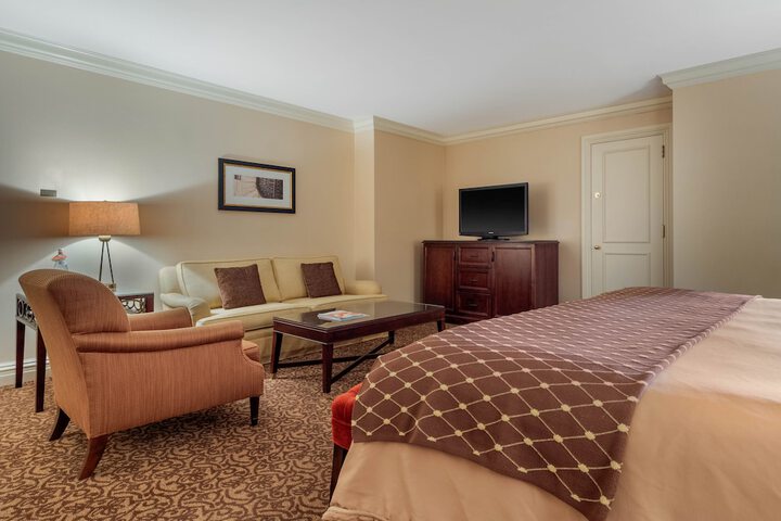 Omni William Penn Hotel