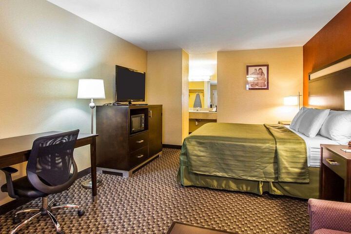 Room 20 of 31