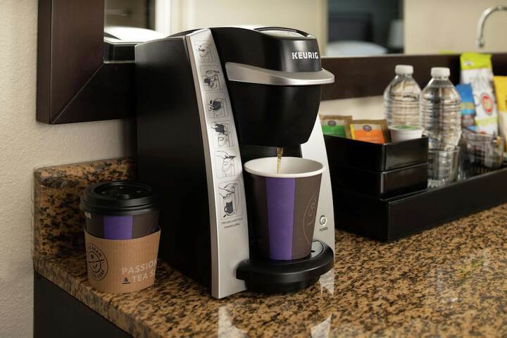 Embassy Suites by Hilton Seattle Tacoma International Airport